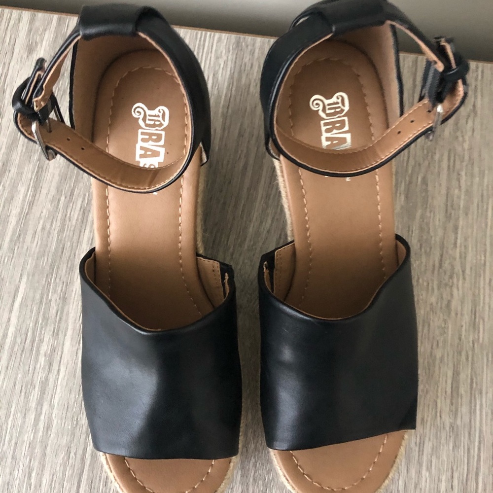 Ladies Black Wedges 7.5
